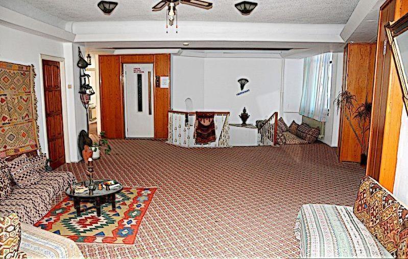 Ikont Hotel Gulluk Buitenkant foto