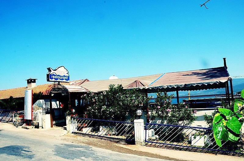 Ikont Hotel Gulluk Buitenkant foto